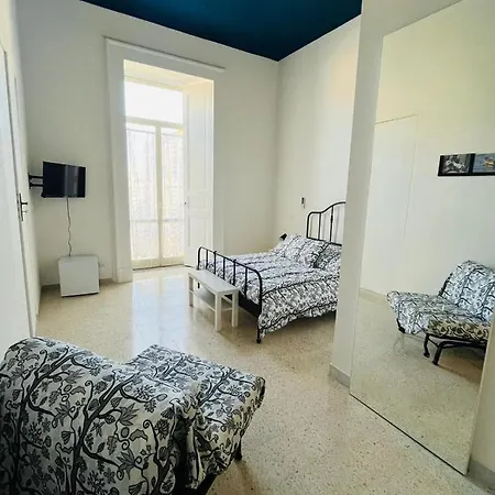 Bed and breakfast My Way Toledo *