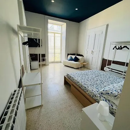 My Way Toledo Bed & Breakfast Neapol